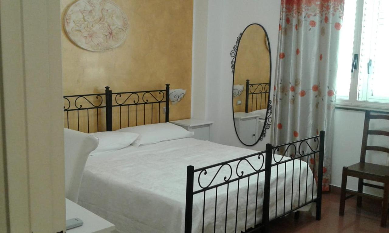 פורצ'י סיקולו Pensione S. Antonio Ristorante Silvia מראה חיצוני תמונה